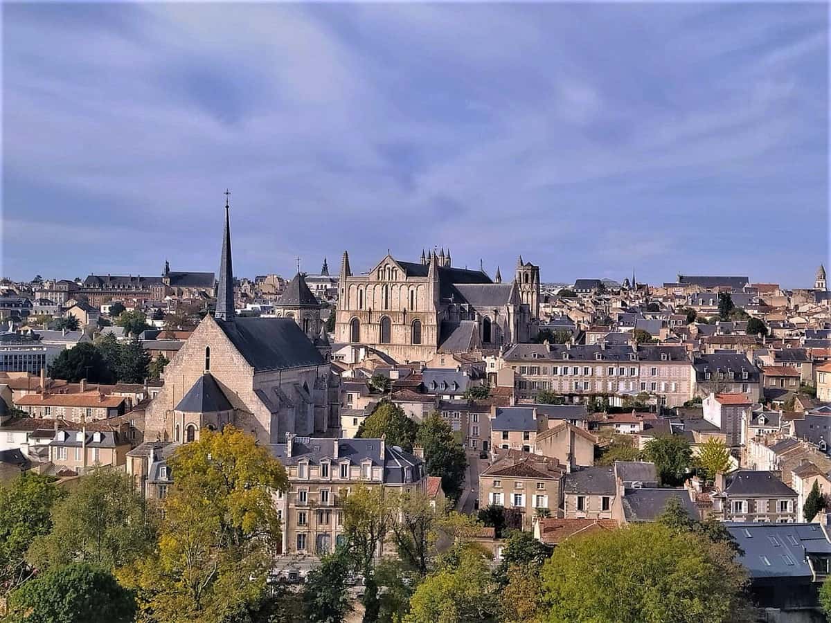 Vue de Poitiers