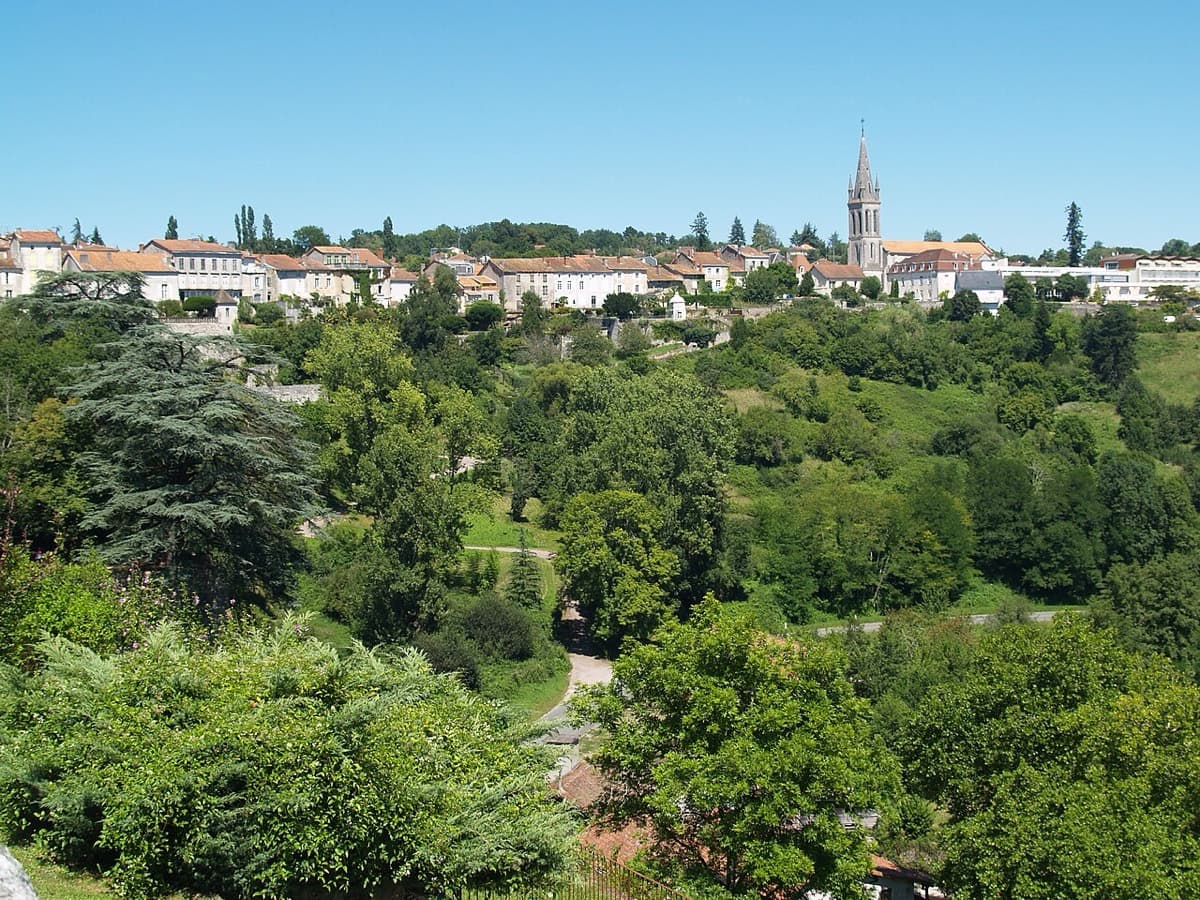 Vue de Nontron