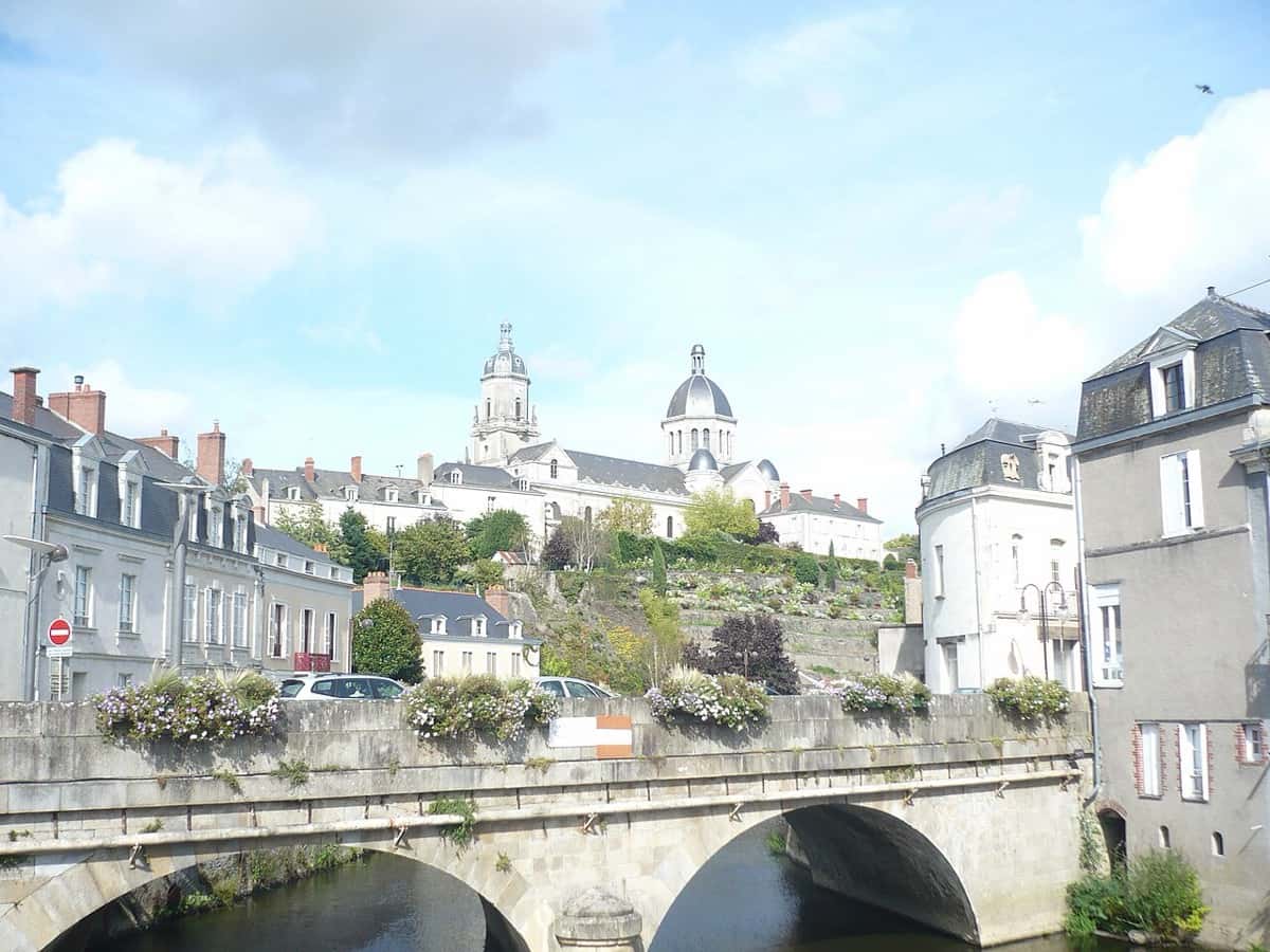 Vue de Segré-en-Anjou Bleu