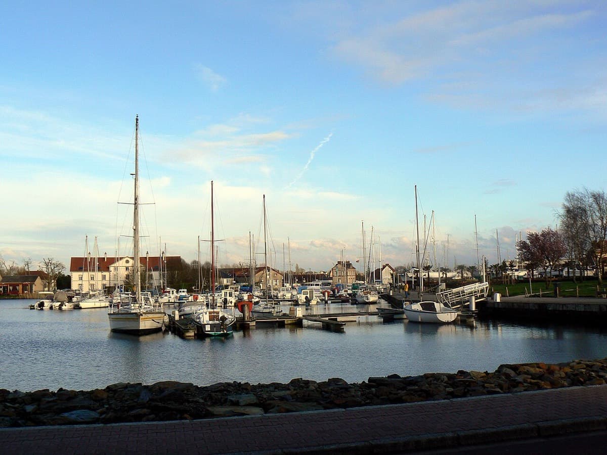 Vue de Carentan-les-Marais