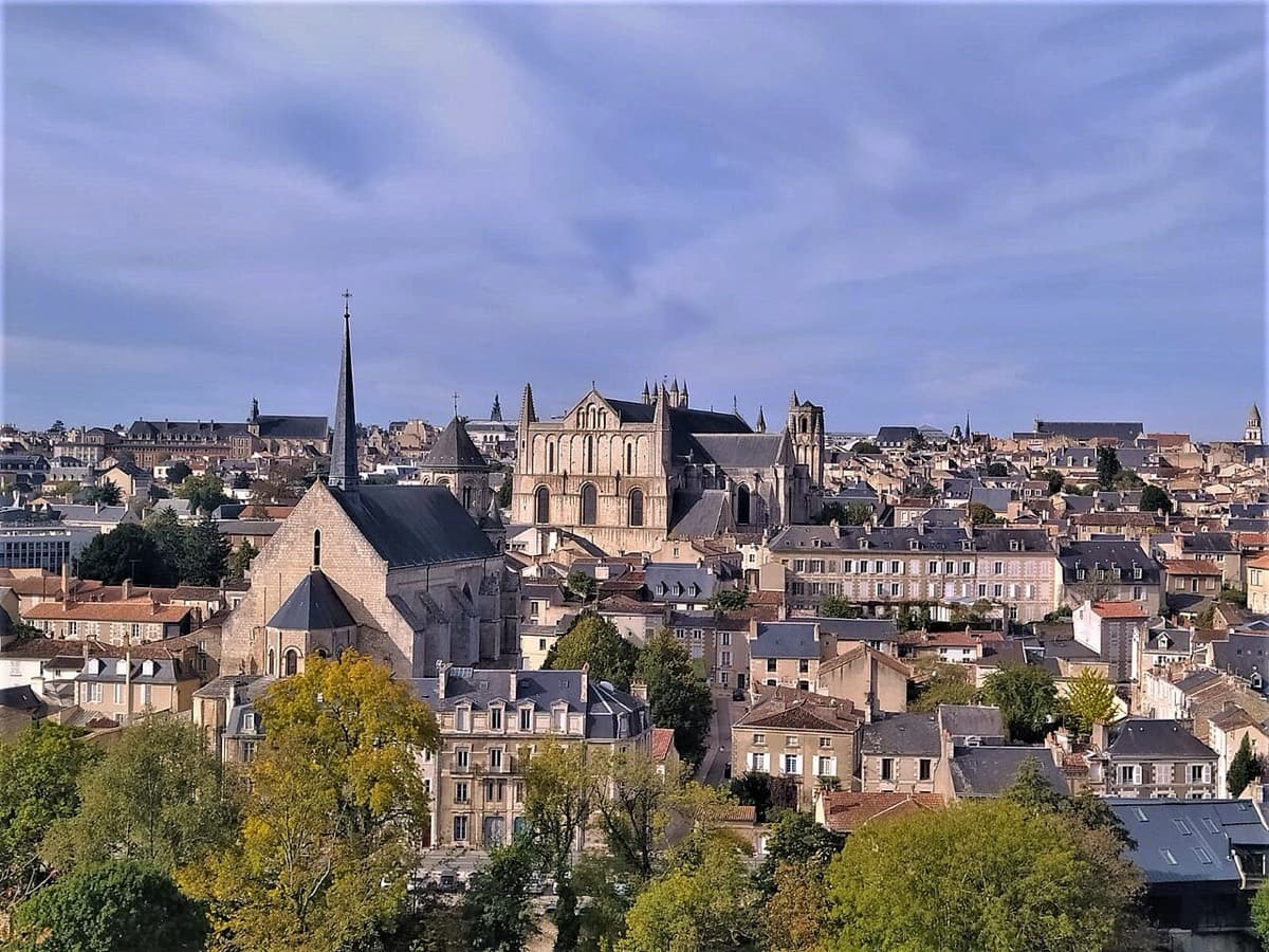 Vue de Poitiers